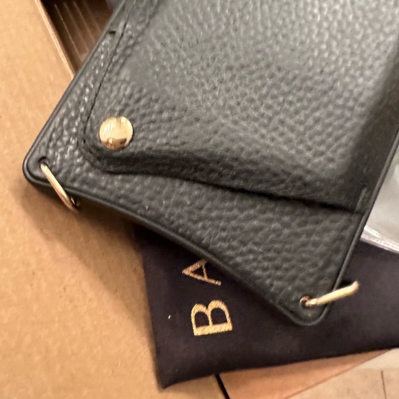 Bandolier crossbody iPhone 14 Pro Max phone wallet genuine black pebble leather - Picture 4 of 11